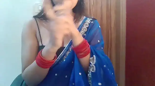 Snapshot of AMEILA_FUCK chatting on 12.26.24 AMEILA FUCK online show from 12.26.24