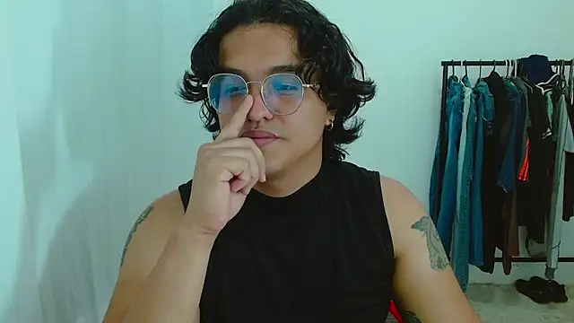 Snapshot of Diane_exotic chatting on 06.14.26 Diane exotic online show from 06.14.26