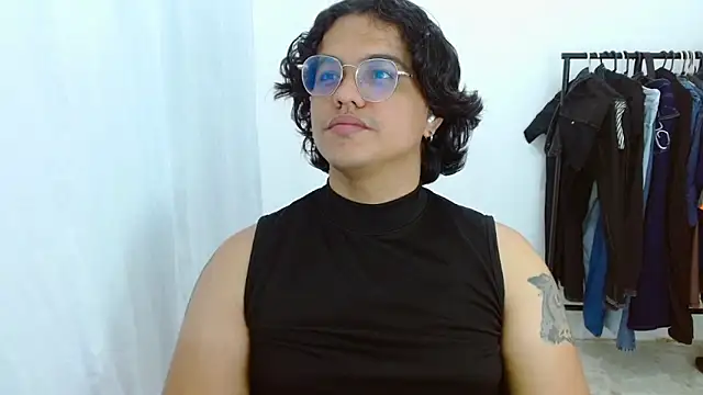Snapshot of Diane_exotic chatting on 06.22.26 Diane exotic online show from 06.22.26