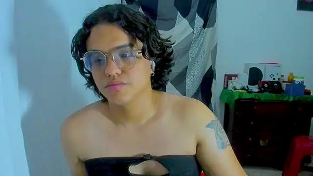 Snapshot of Diane_exotic chatting on 07.19.26 Diane exotic online show from 07.19.26