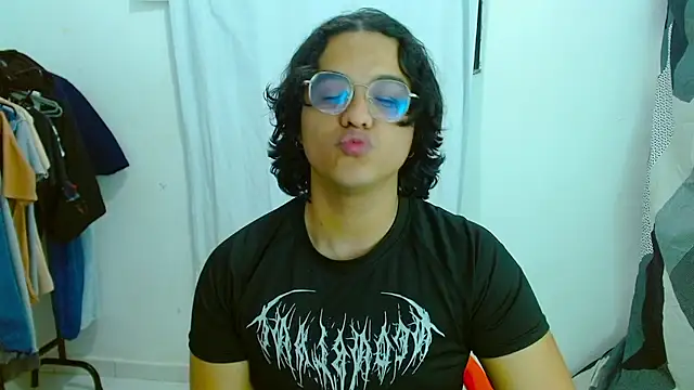 Snapshot of Diane_exotic chatting on 07.30.26 Diane exotic online show from 07.30.26