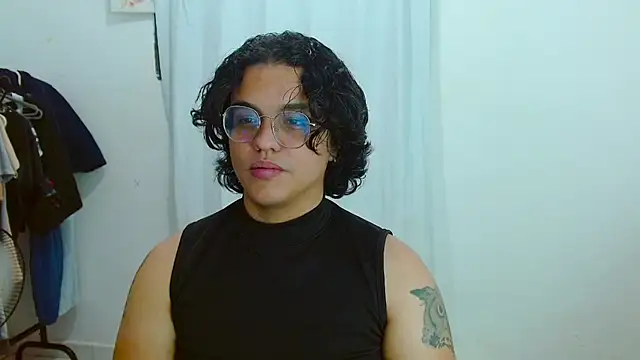 Snapshot of Diane_exotic chatting on 07.31.26 Diane exotic online show from 07.31.26