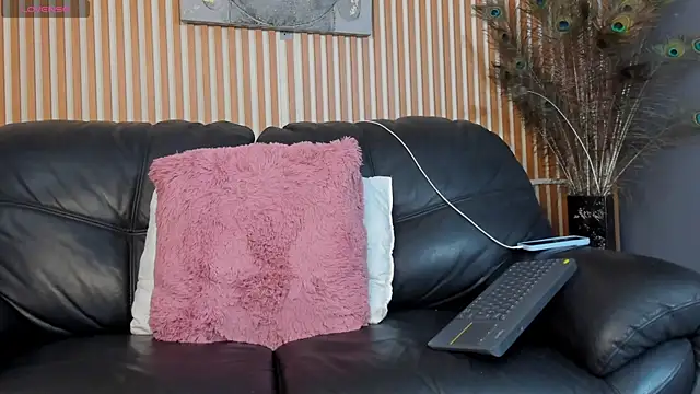 Veronica Black18 online show from 07.15.26