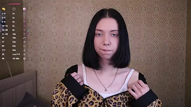 Miaisbeeach online show from 05.02.26