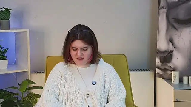 Snapshot of KathlineRivas chatting on 04.30.26 KathlineRivas online show from 04.30.26