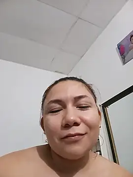 Luna Morch online show from 06.07.26