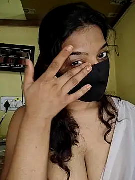 Snapshot of vanika2000 chatting on 07.11.26 vanika2000 online show from 07.11.26