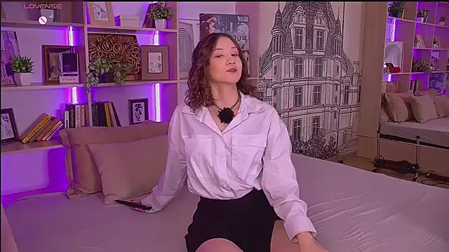 Snapshot of Aria_Alves chatting on 06.12.26 Aria Alves online show from 06.12.26