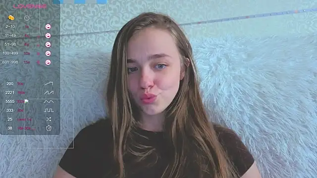 Snapshot of miss_sweetbb chatting on 06.22.26 miss sweetbb online show from 06.22.26