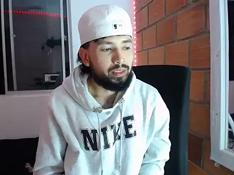 camilorestrepo77 online show from 05.28.26