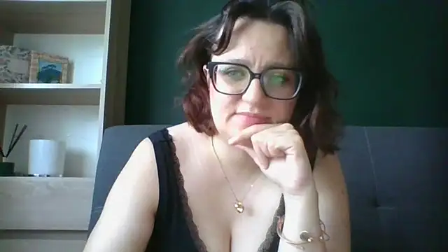 sensual paris online show from 07.08.26
