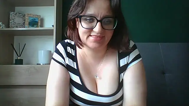 sensual paris online show from 07.14.26