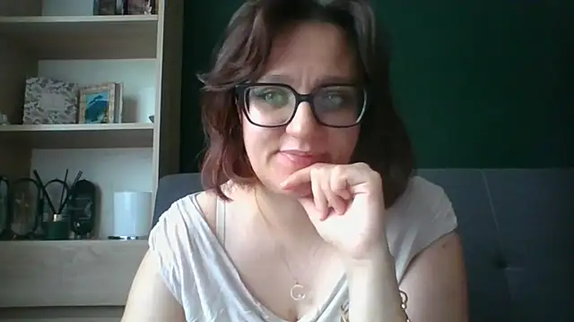 sensual paris online show from 07.23.26