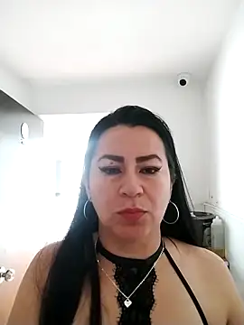 Snapshot of HelenNovoa chatting on 05.11.26 HelenNovoa online show from 05.11.26
