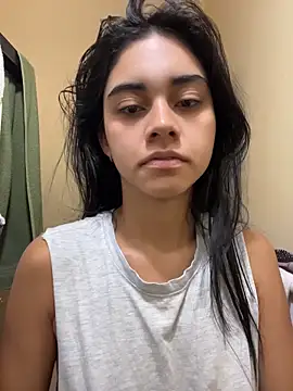 mia moonna online show from 05.26.26