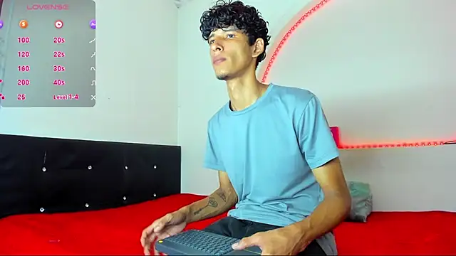 liammendoza98 online show from 05.21.26