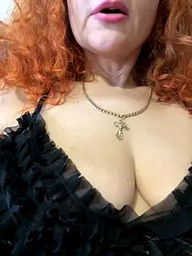 kisulya online show from 10.18.25