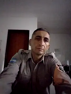 Snapshot of Alejandro83bsf chatting on 06.10.26 Alejandro83bsf online show from 06.10.26