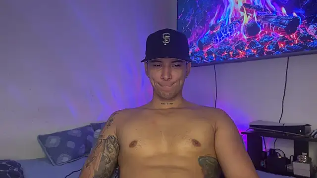 Snapshot of SexxxySquirterStev777 chatting on 07.28.26 SexxxySquirterStev777 online show from 07.28.26