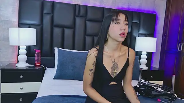 VioletSweetts online show from 05.09.26