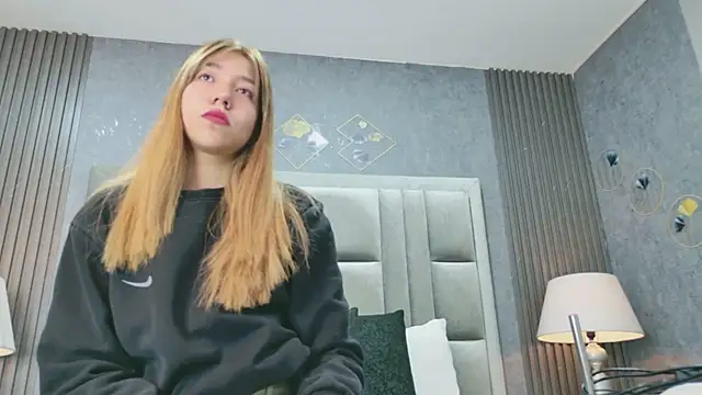 VioletSweetts online show from 06.27.26