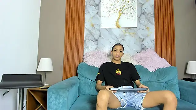 LOVE GUYS1 online show from 05.01.26