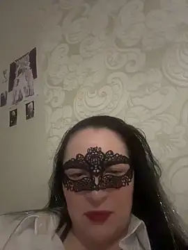 LoraineMiles online show from 05.04.26