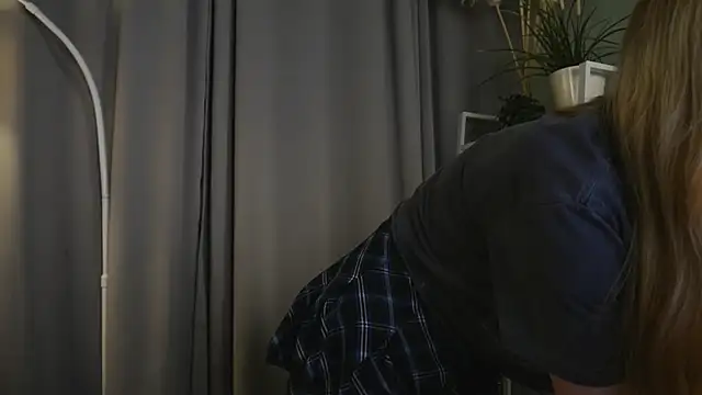  Mila Luna  online show from 05.01.26