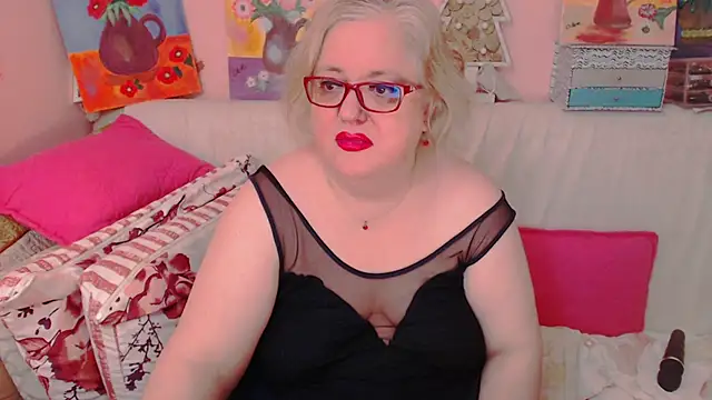 Snapshot of Maturelove_xxx chatting on 05.22.26 Maturelove xxx online show from 05.22.26