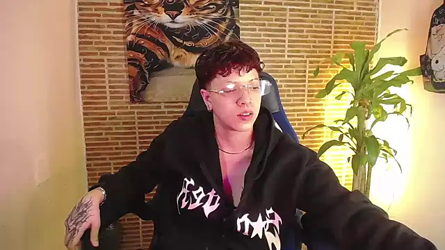 Asher addamss  online show from 07.17.26
