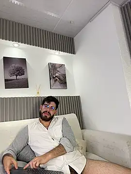 DomBoy  online show from 05.16.26