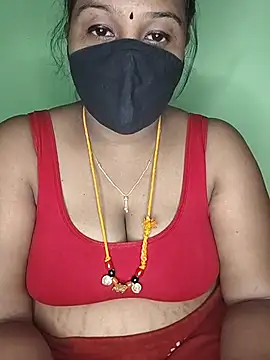 Snapshot of tamil_butterfly chatting on 07.08.26 tamil butterfly online show from 07.08.26