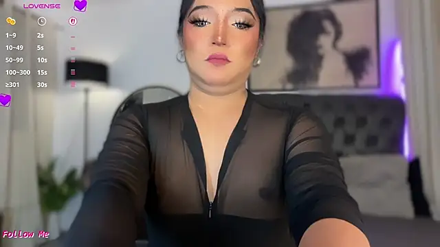 Snapshot of Sensual_Ekang chatting on 06.15.26 Sensual Ekang online show from 06.15.26