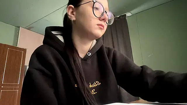 AdelleBaggenstoss online show from 05.01.26
