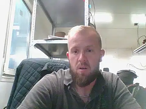 Snapshot of bardiauto chatting on 06.17.26 bardiauto online show from 06.17.26