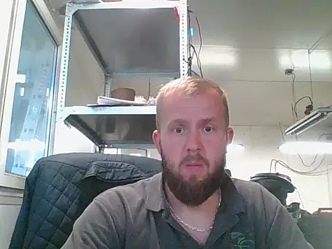 Snapshot of bardiauto chatting on 06.29.26 bardiauto online show from 06.29.26