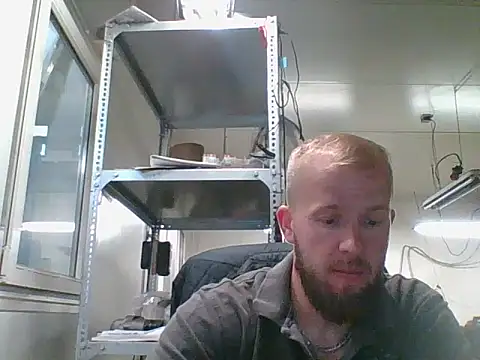 Snapshot of bardiauto chatting on 07.13.26 bardiauto online show from 07.13.26