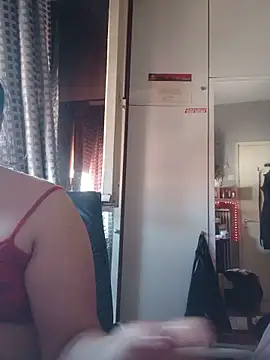 Snapshot of LittleMairy chatting on 06.15.26 LittleMairy online show from 06.15.26