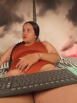 Snapshot of NATY_BUSTOS chatting on 06.05.26 NATY BUSTOS online show from 06.05.26