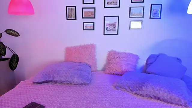 Kendaall sweet online show from 06.10.26
