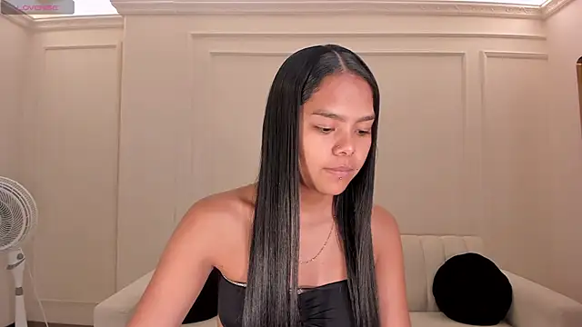SaphiraJames online show from 07.07.26