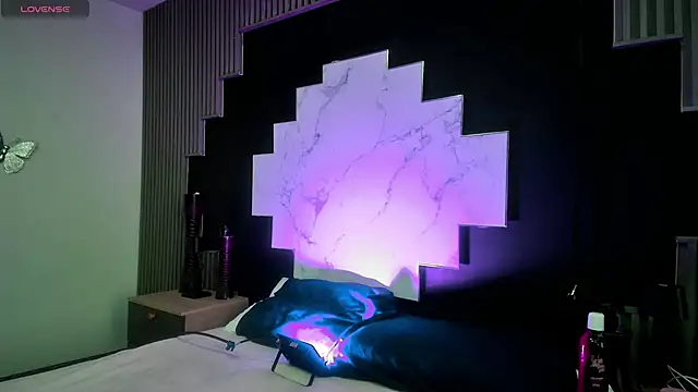 Juliette Doll  online show from 06.16.26