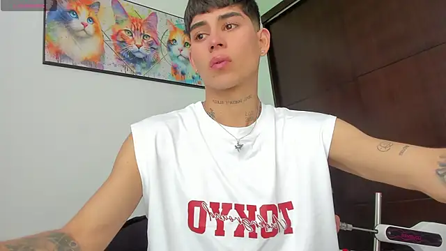 lukasstrong  online show from 08.09.26