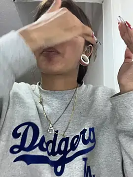 Noa lau online show from 07.25.26