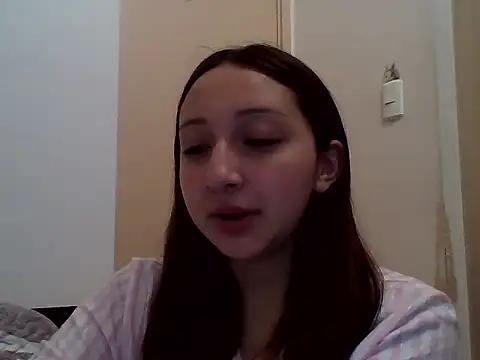 Snapshot of 010874 chatting on 06.05.26 010874 online show from 06.05.26