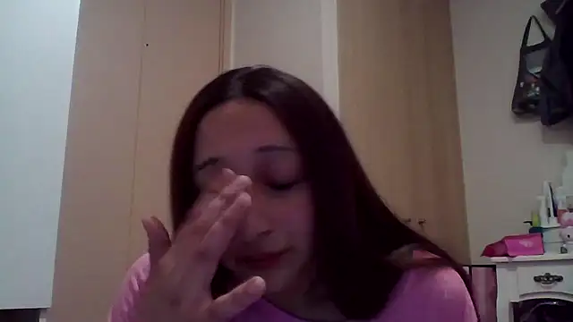 Snapshot of 010874 chatting on 07.21.26 010874 online show from 07.21.26