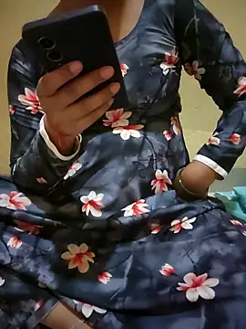 Snapshot of Seema_yadav01 chatting on 05.08.26 Seema yadav01 online show from 05.08.26