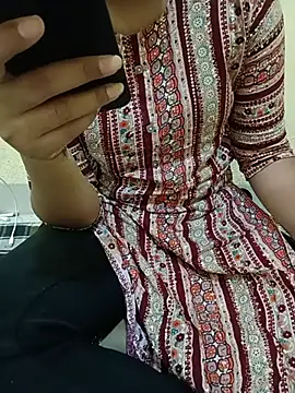 Snapshot of Seema_yadav01 chatting on 06.22.26 Seema yadav01 online show from 06.22.26