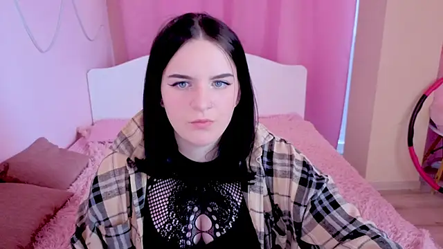 Lunariaas online show from 05.23.26