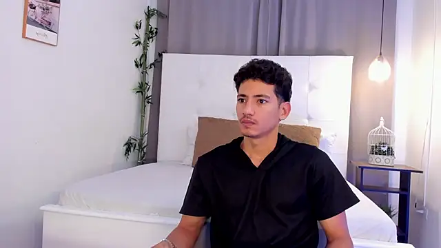 Alejo-and-Thiago online show from 07.22.26